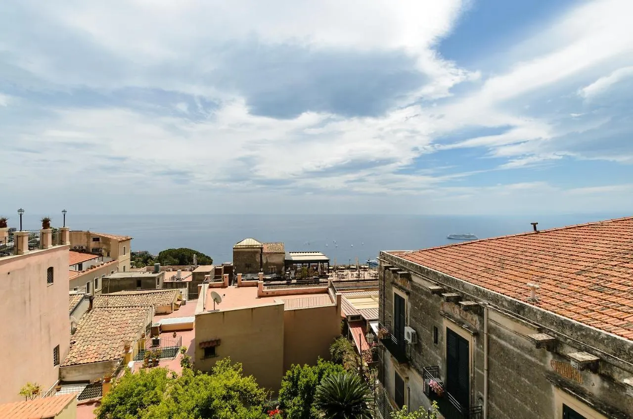 Sweet Taormina Apartment 0*,